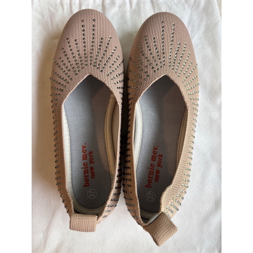Bernie Mev Euro 37 US 6 Slip On Flats Women 37‎ Tan Rhinestone Knit Memory Foam - Picture 3 of 5